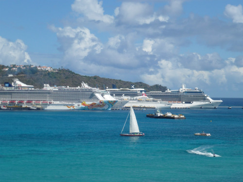 ships in port