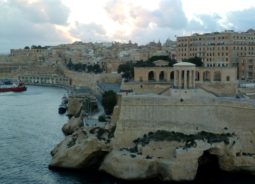 Leaving Valletta