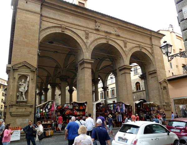 San Lorenzo market